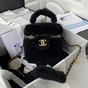 Chanel Handbags 1013